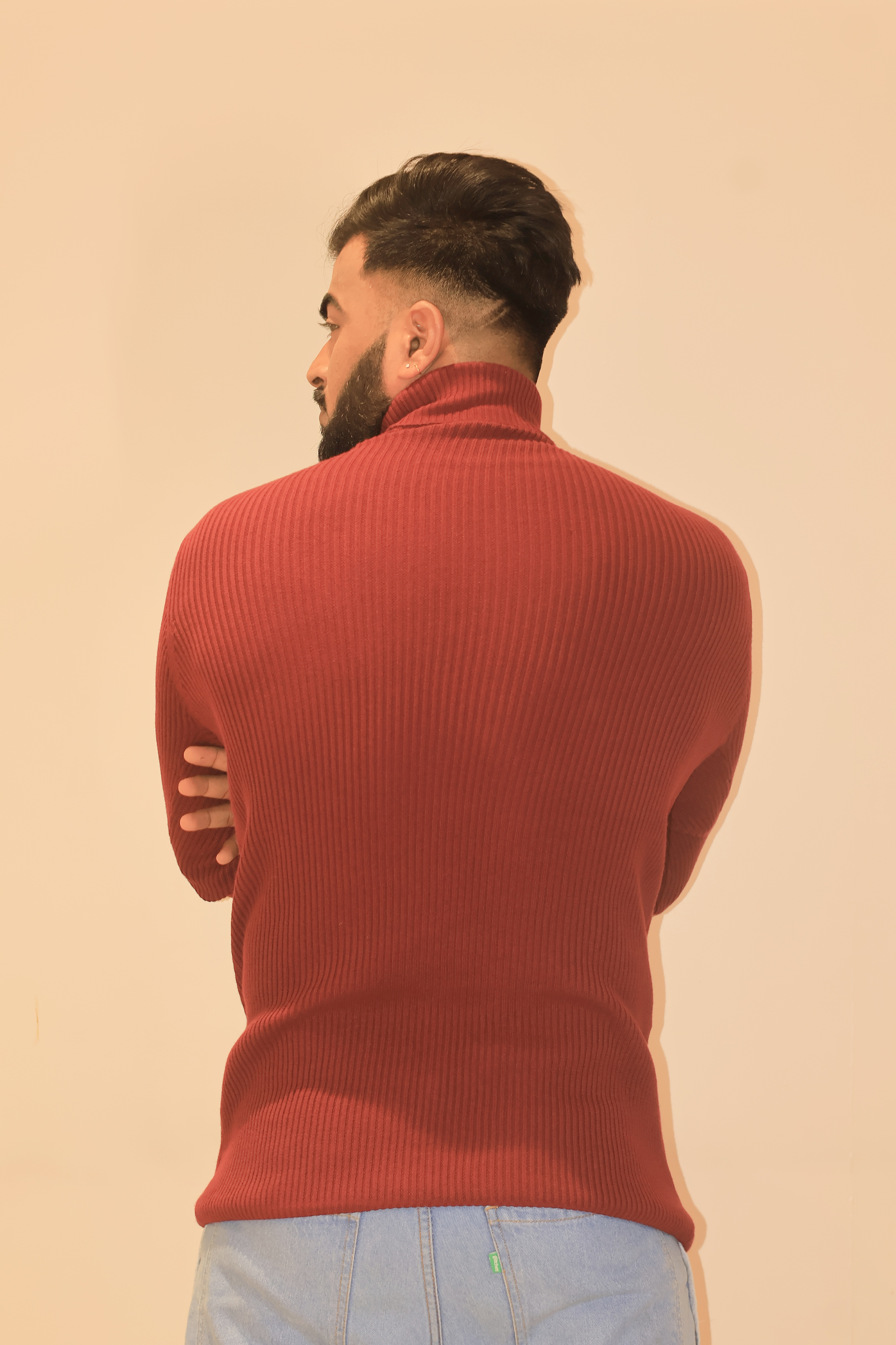 Men Self Design Turtle Neck Cotton Blend Maroon T-Shirt